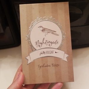 Pretty Vulgar Palette Nightingale